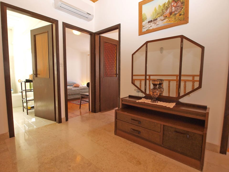 Standard Apartment, 4 Bedrooms (603/1448) | Iron/ironing board, free WiFi, bed sheets