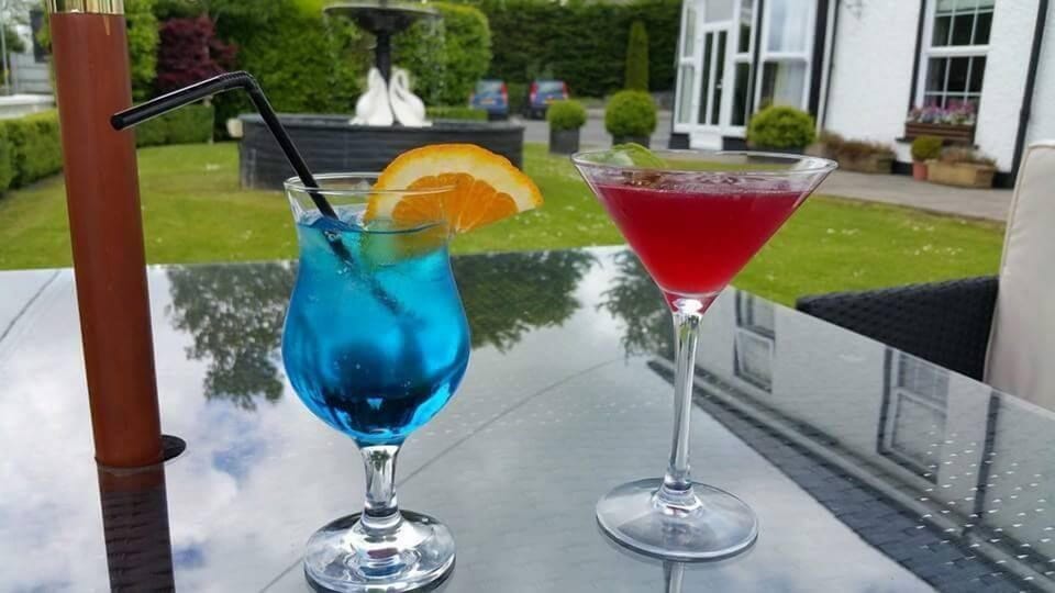Cocktail bar