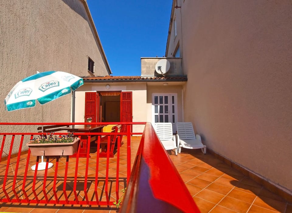 Standard Apartment, 1 Bedroom (0316) | Terrace/patio