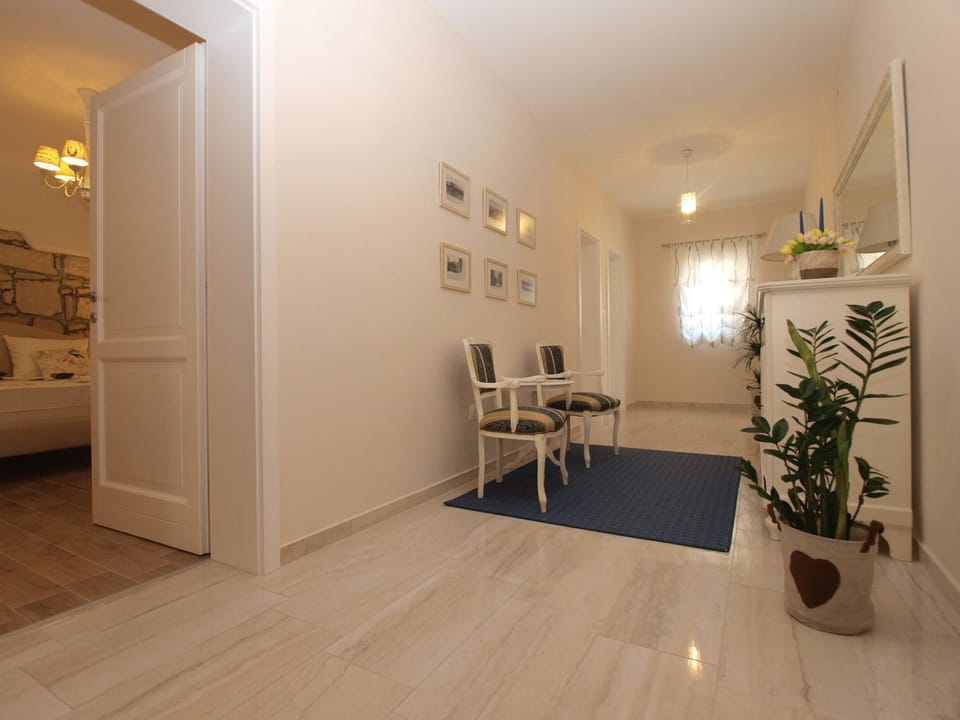 Standard Apartment, 1 Bedroom (0440) | Living area | TV