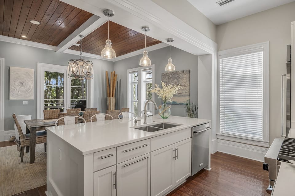 Kitchen/Dining