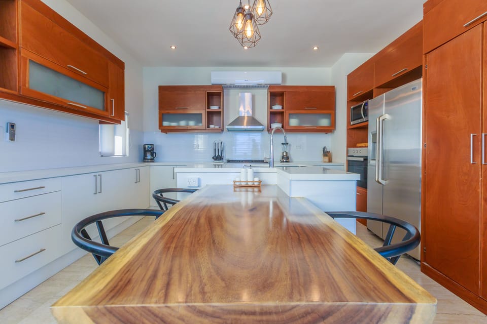 Level 3 - Fully Equipped Kitchen
