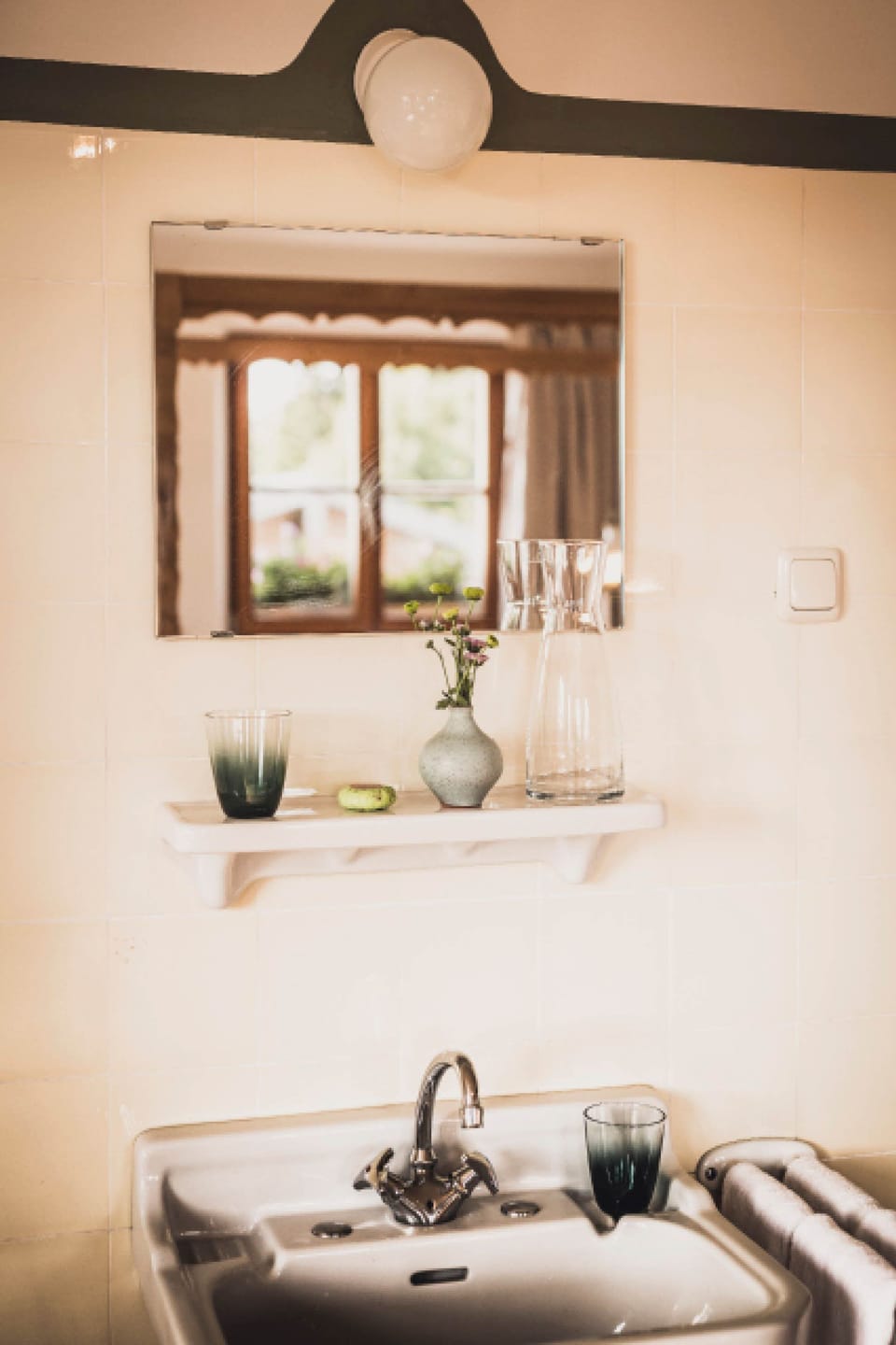 Standard Double Room, Shared Bathroom | Bathroom | Shower, bathrobes, slippers, towels