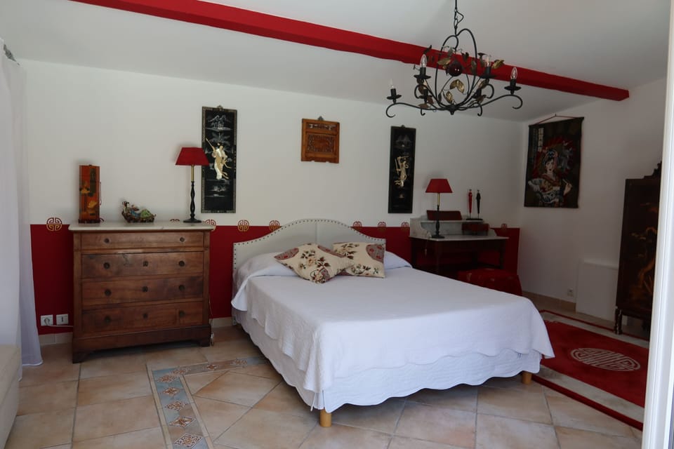 Deluxe Double Room | Premium bedding, individually decorated, individually furnished