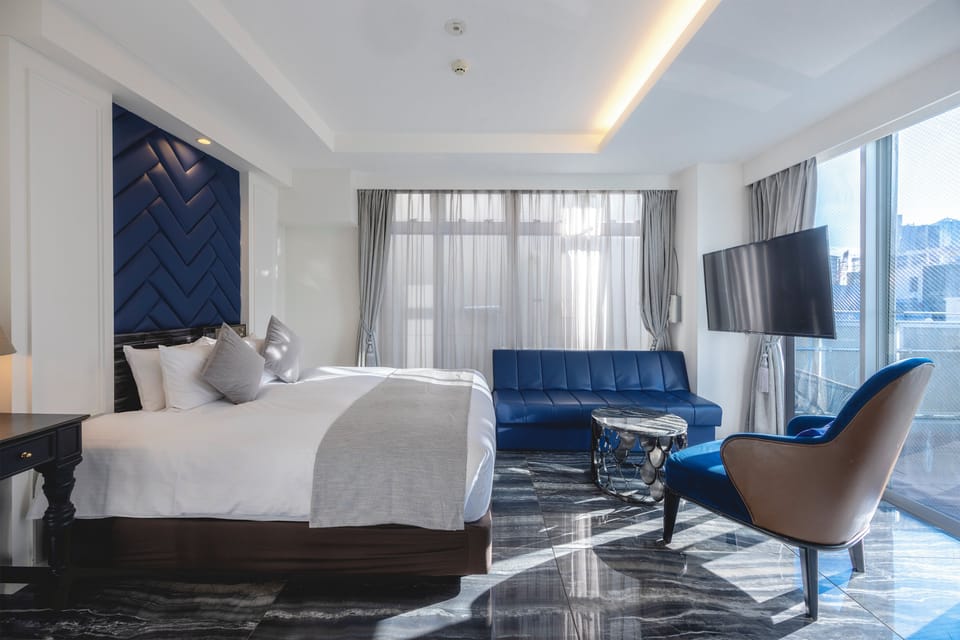 Superior King Room with Balcony - Non-Smoking - Annex, extra bed from 3rd adult | Premium bedding, down comforters, individually decorated