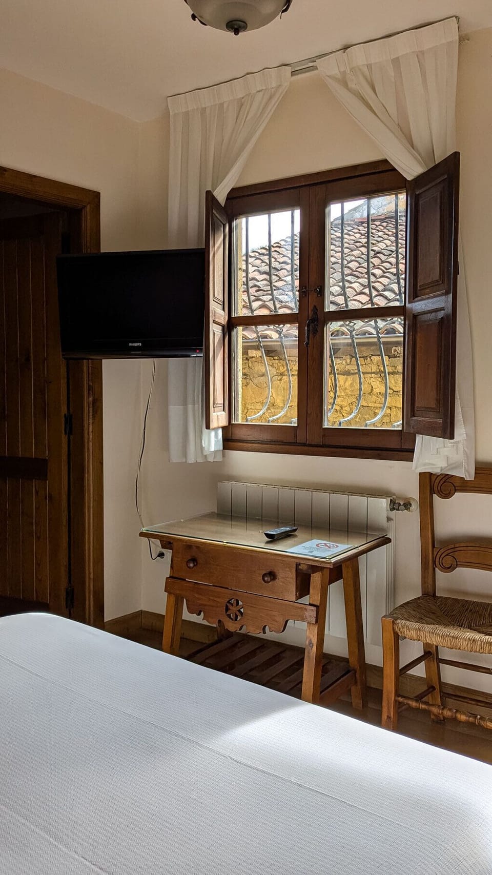 In-room safe, free WiFi