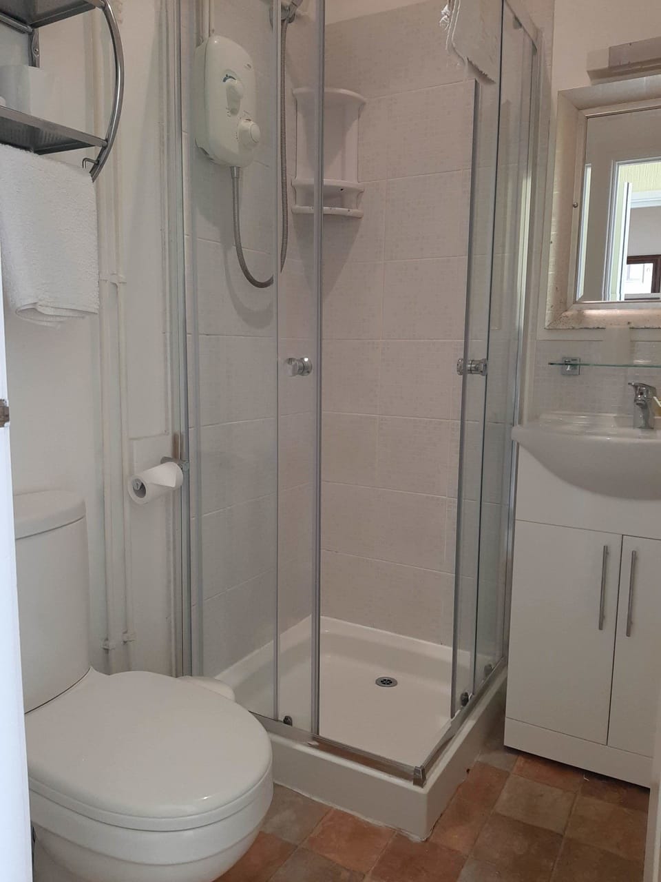 Room 9, Double, 2nd Floor | Bathroom shower