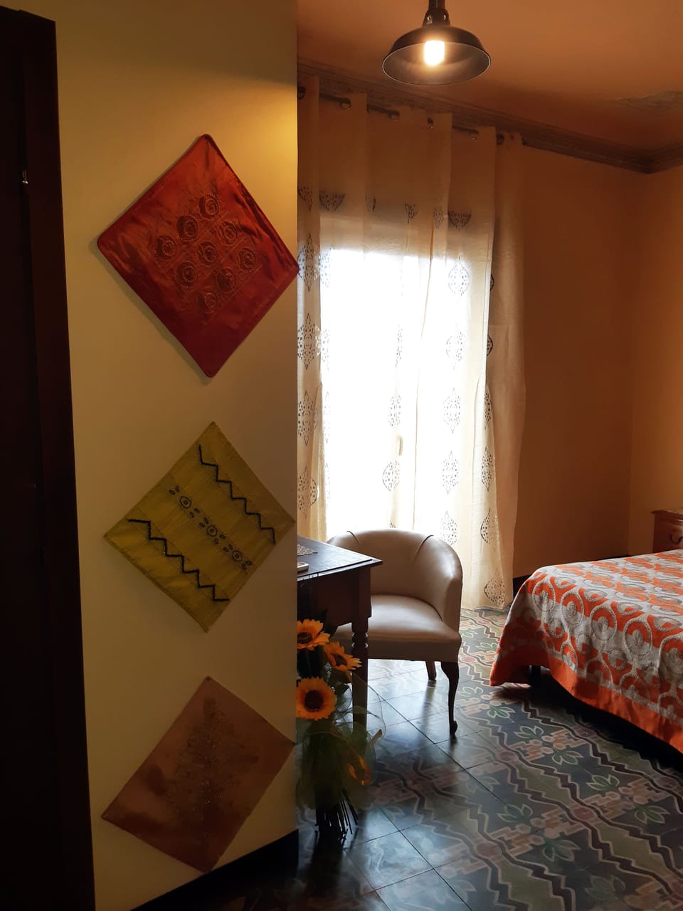 Rollaway beds, free WiFi, bed sheets
