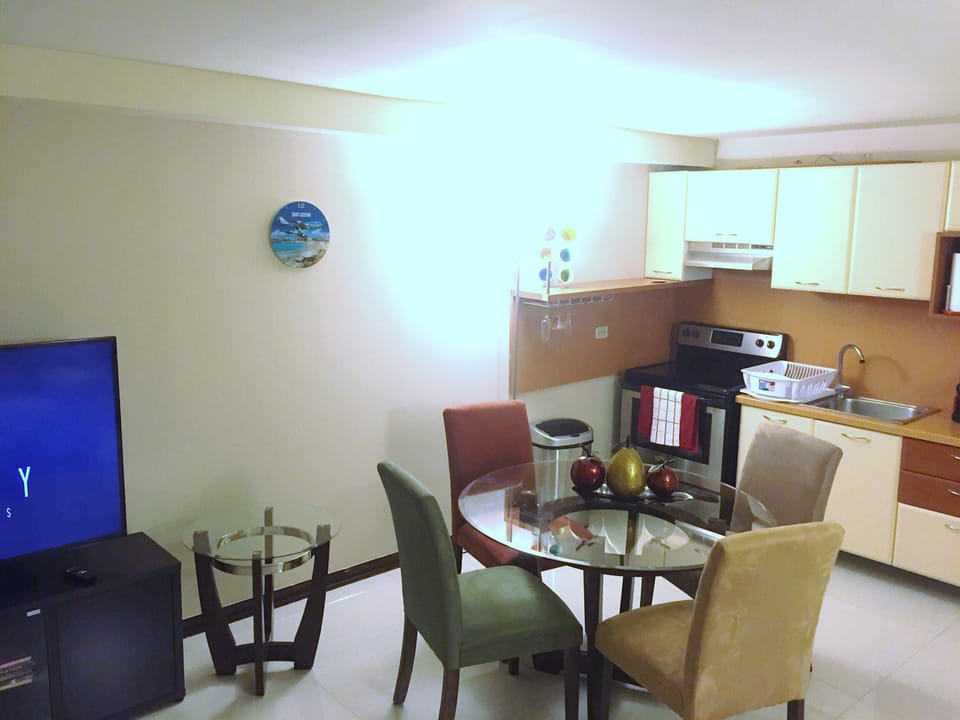 Living Room Dining Area