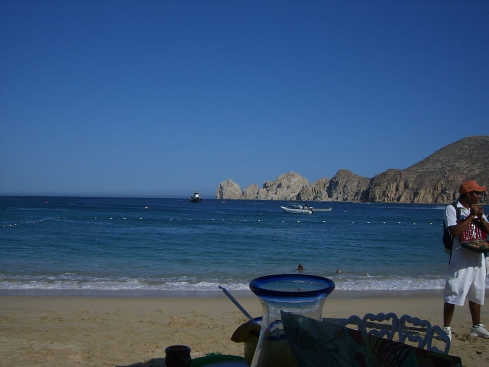 The Office Restaurant at Medano Beach