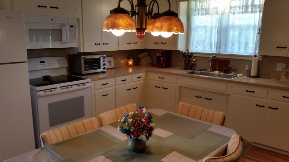 another view of the kitchen