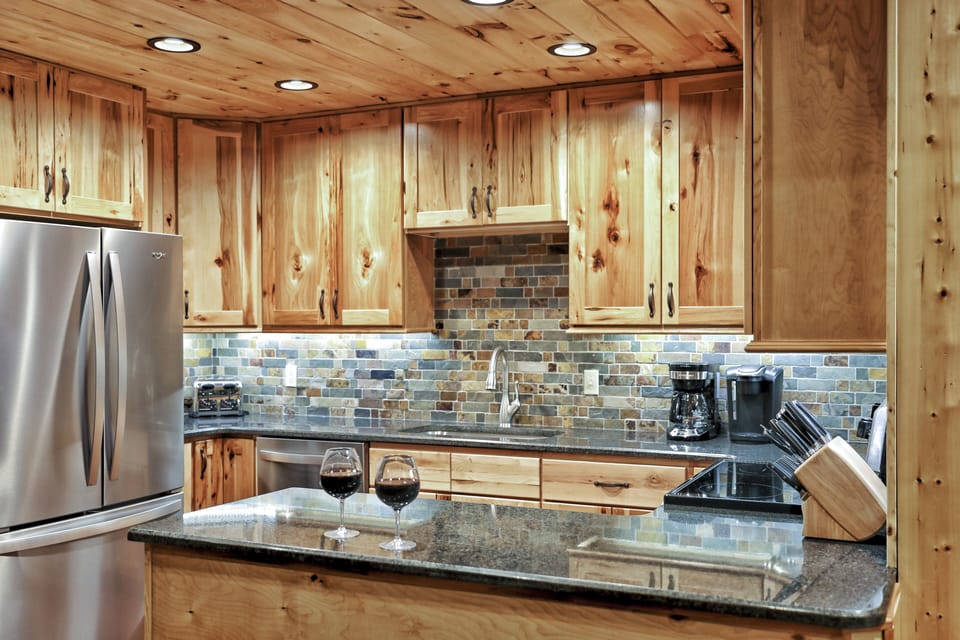 Kitchen comes fully stocked