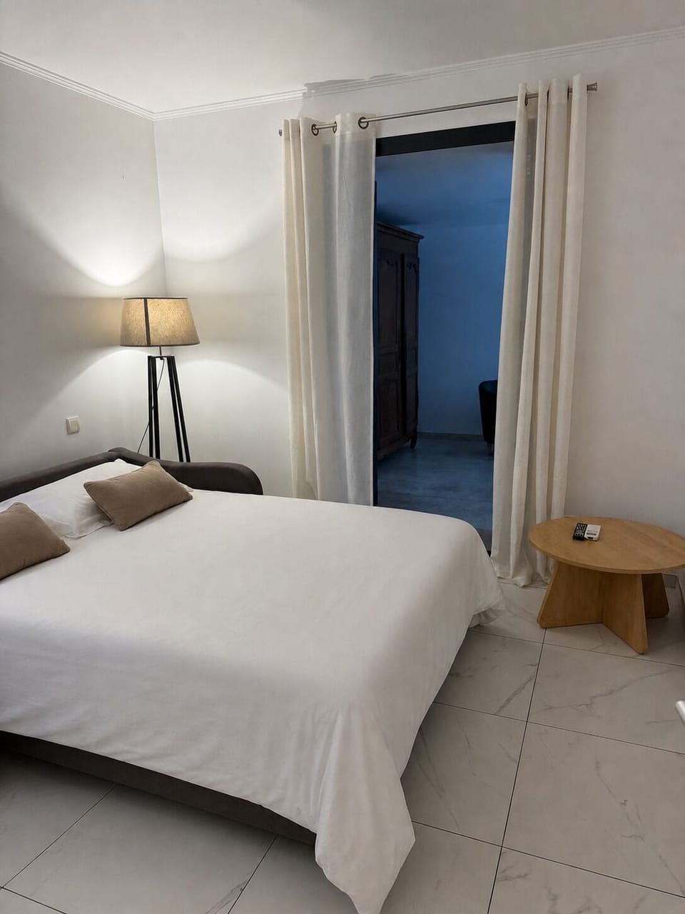 Family Room | Living area | Flat-screen TV