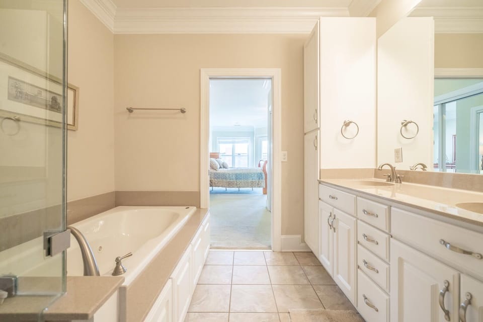 Beach Daze-Master Bathroom