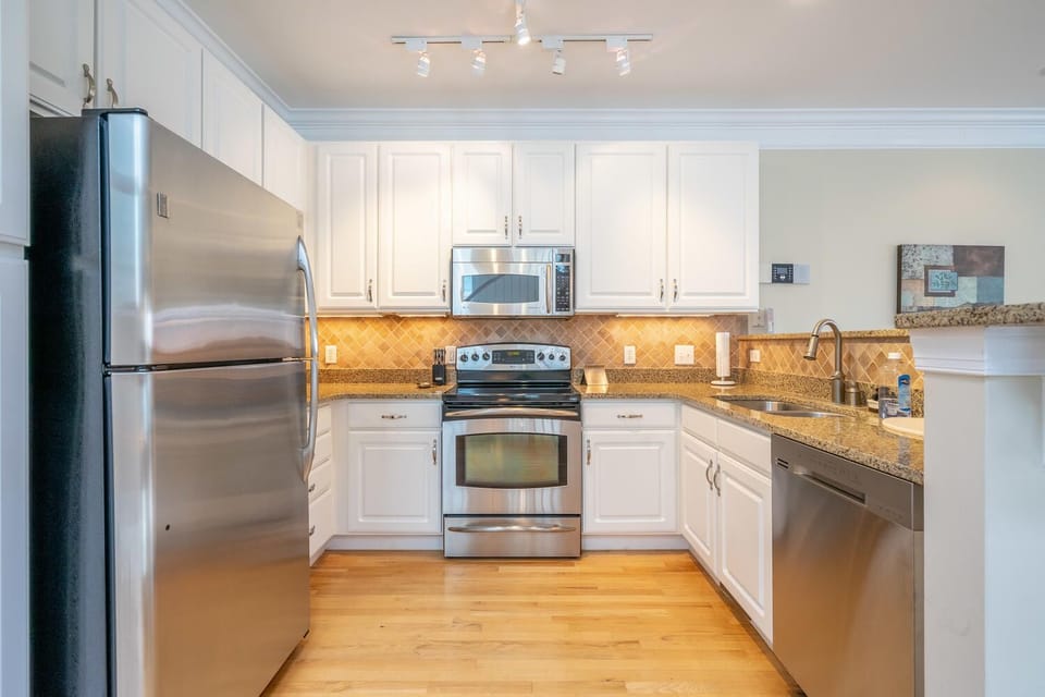 Beach Daze-Kitchen