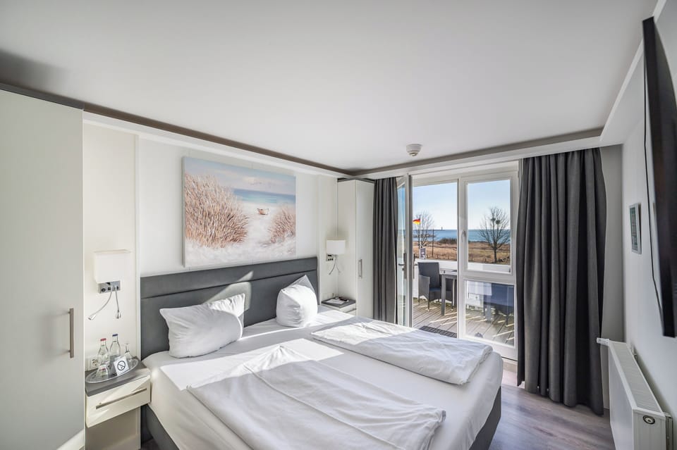Double Room, Sea View | Beach/ocean view
