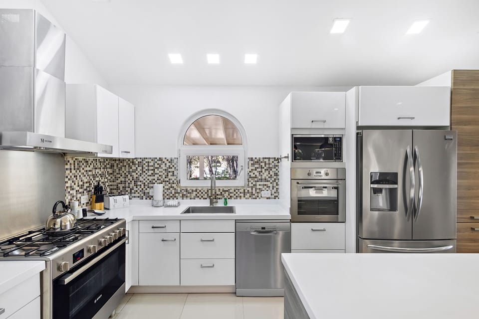 Kitchen perfect for making home cooked meals with loved ones