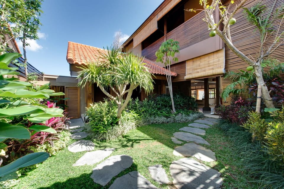Kinaree Estate, Lux 9 Bed Villa,Seminyak