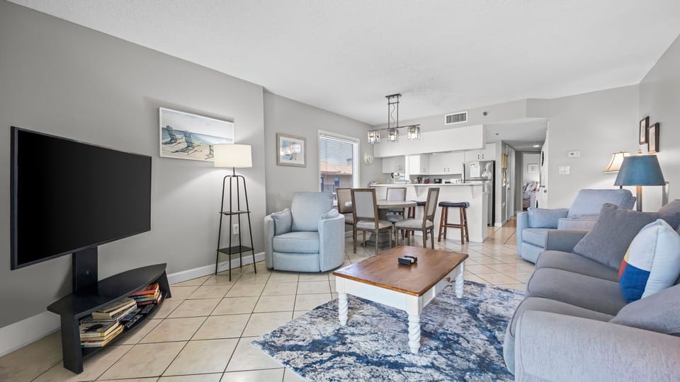 Clearwater 6D - Living area