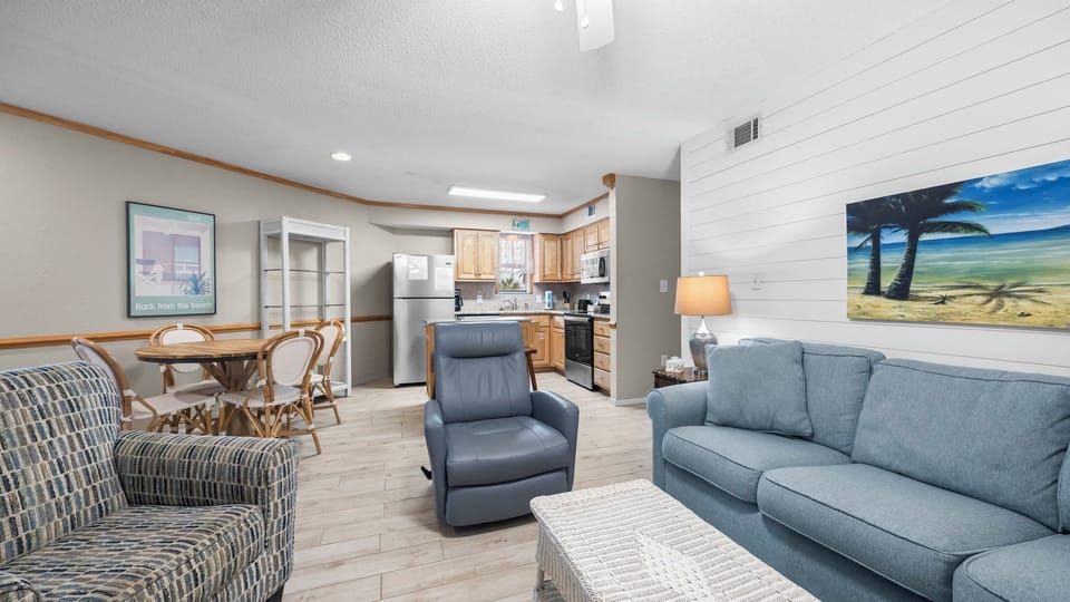 Sandpiper 1A Living area