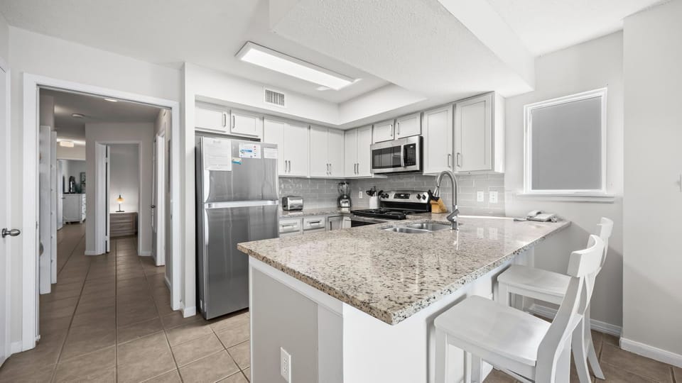 Seacrest 601 - Kitchen
