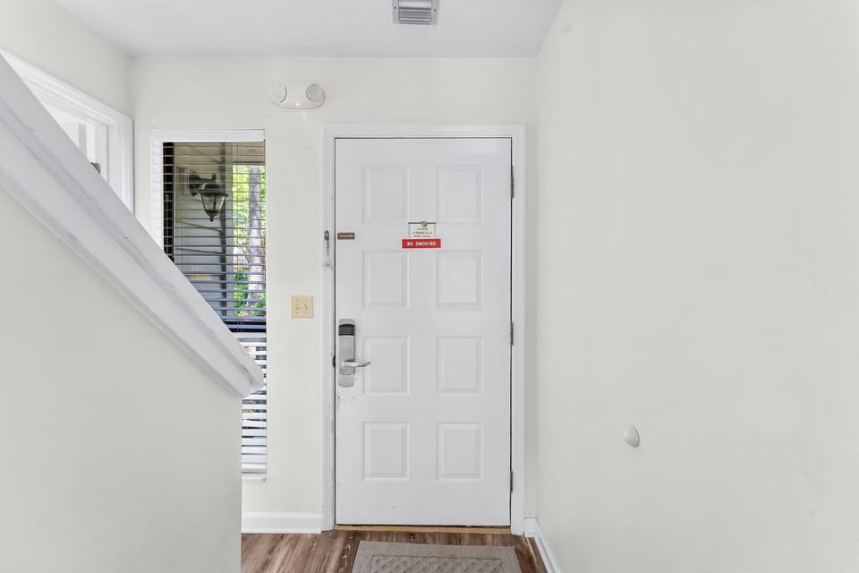 Interior Entryway