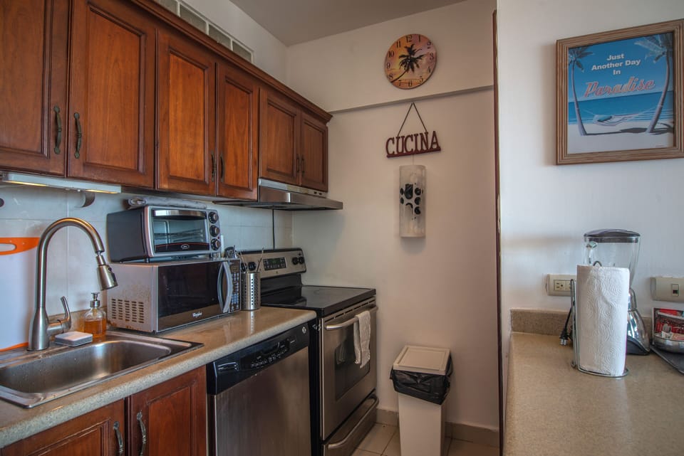 The Fully Equipped Kitchen