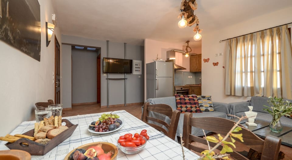 Luxury Apartment, 2 Bedrooms, Sea View | Private kitchen | Full-size fridge, oven, stovetop, coffee/tea maker
