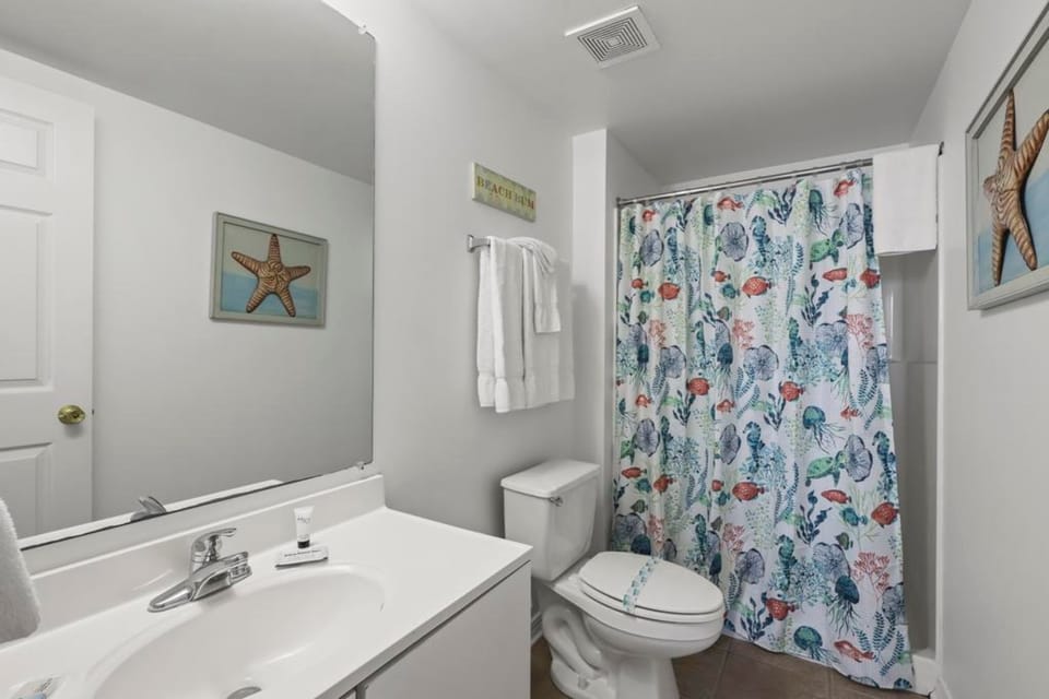 Royal Palms 705 Master Bath with Walk-in shower