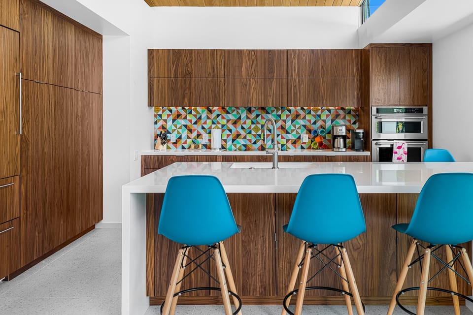 Stylish Fully-Equipped Kitchen