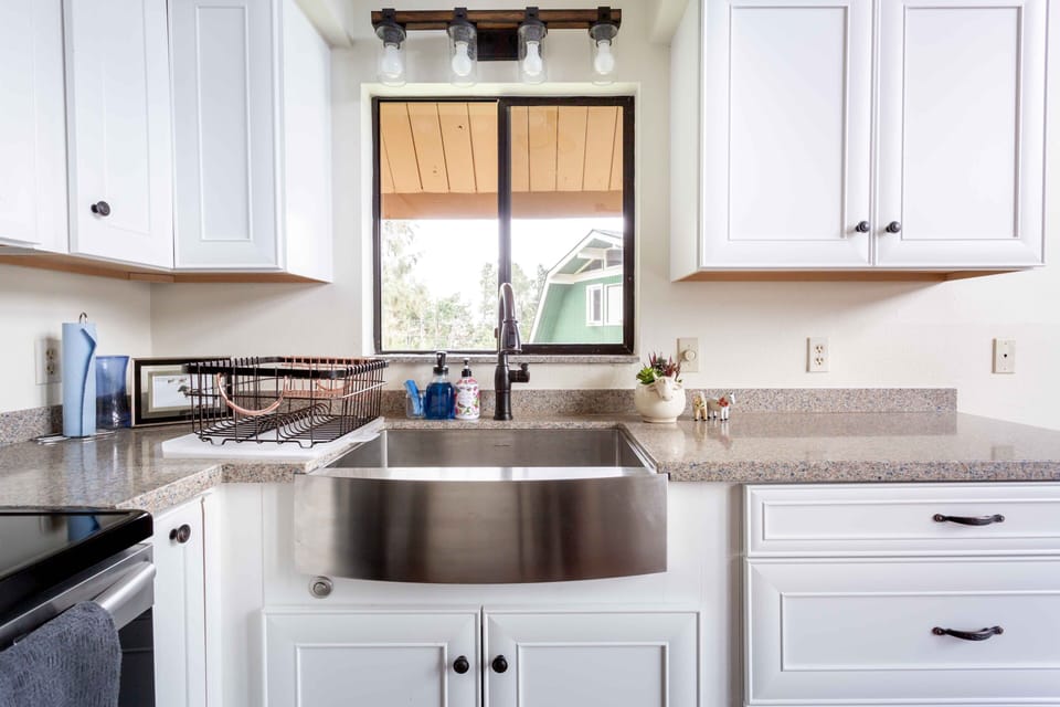 Kitchen - farmers sink