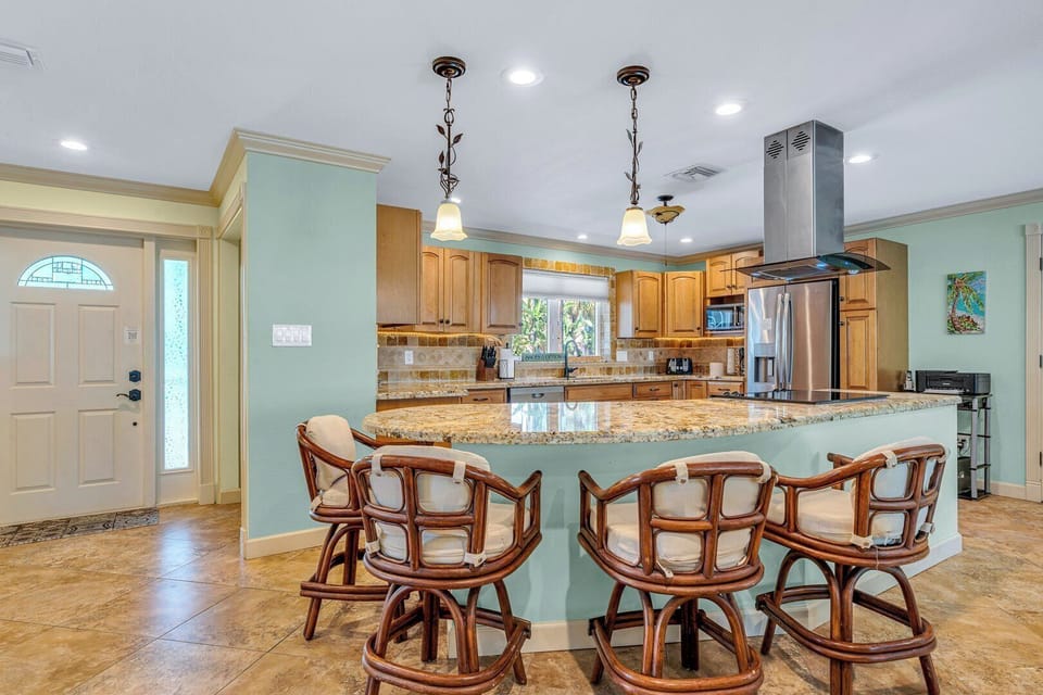 Kitchen view 4