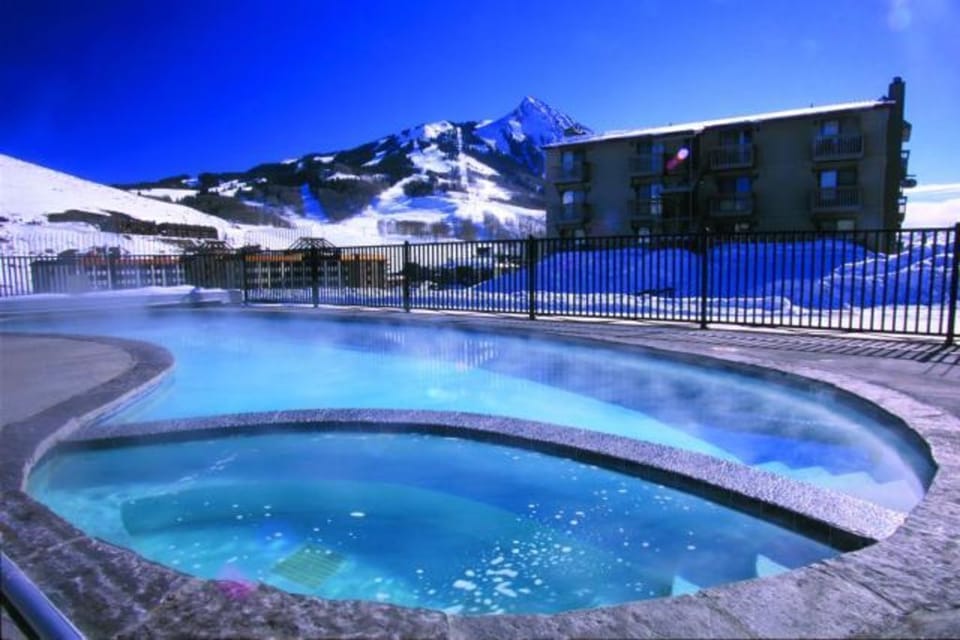 Swimming pool and hot tub!