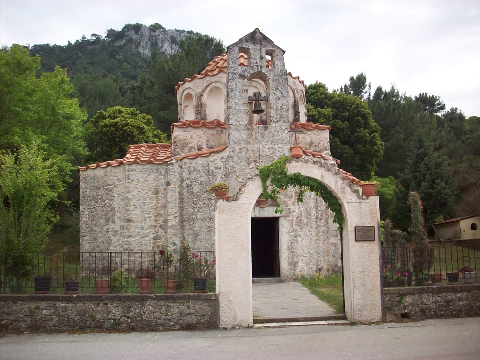 13th century Benzine church on way to Prf.llias