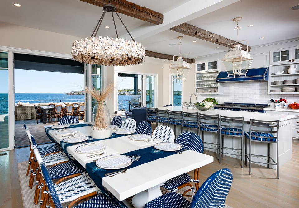 Dinning Table Overlooking the Ocean