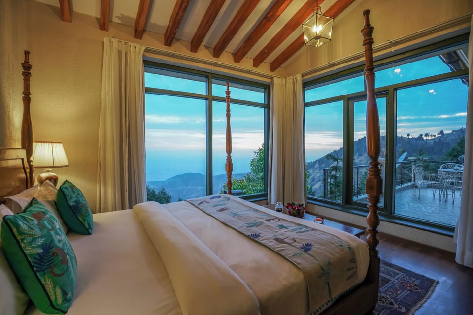 Valley View Family Suite With Balcony | In-room safe, soundproofing, iron/ironing board (on request)