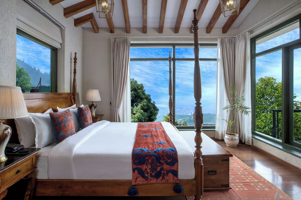 Valley View Family Suite With Balcony | In-room safe, soundproofing, iron/ironing board (on request)