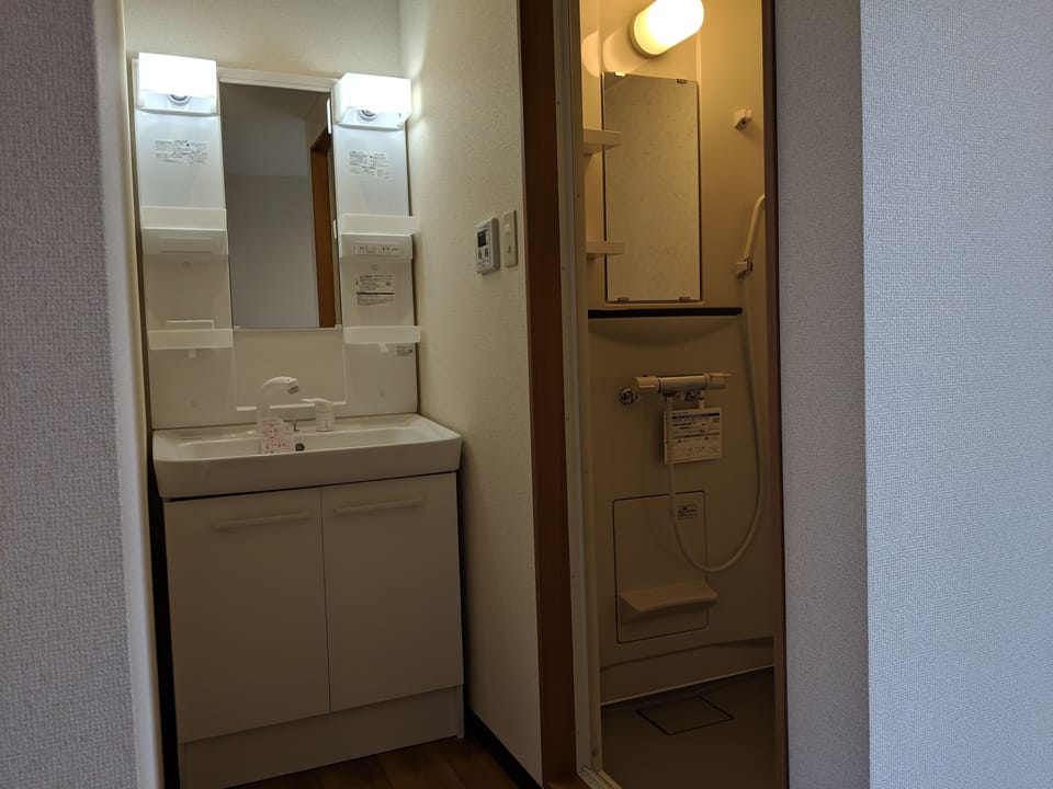Japanese-Style Quadruple Room | Bathroom | Shower, rainfall showerhead, free toiletries, hair dryer