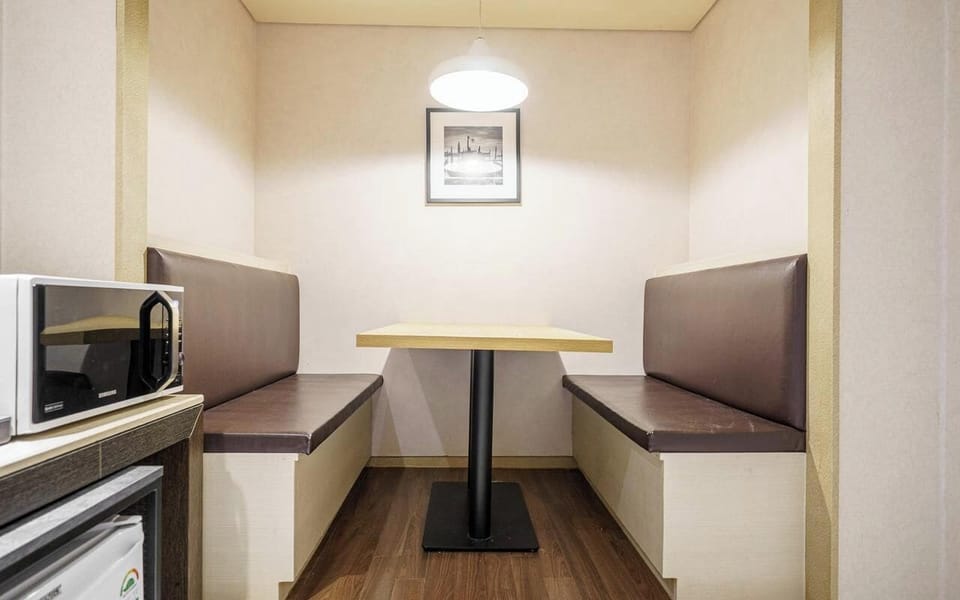Family Suite | Soundproofing, free WiFi, bed sheets, wheelchair access
