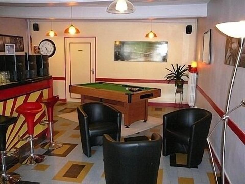 Au Soleil d'Or Hotel in Bourgogne-Franche-Comté