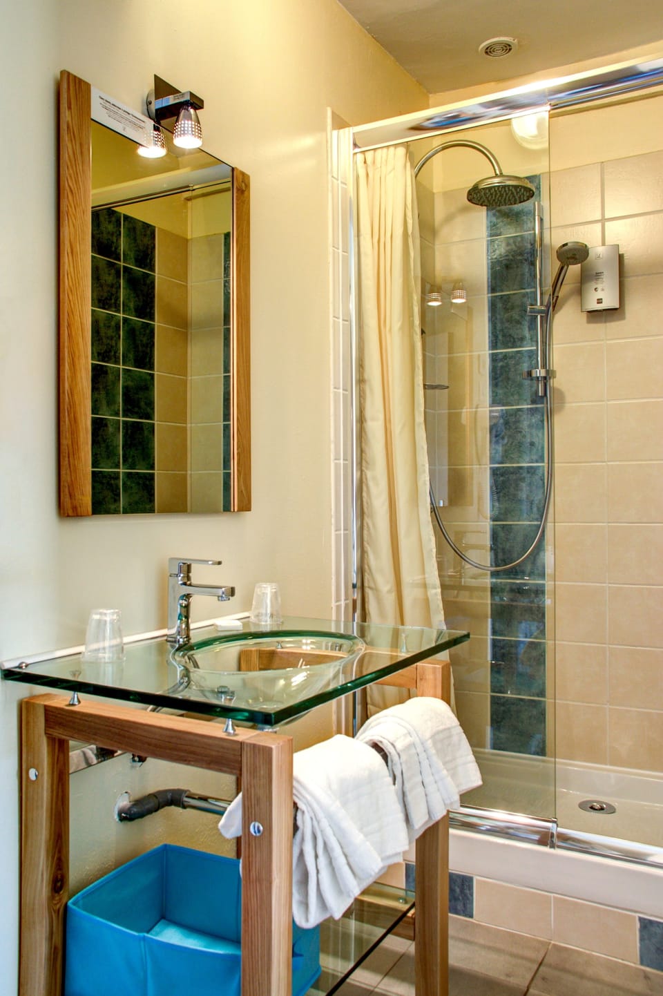 Hair dryer, towels