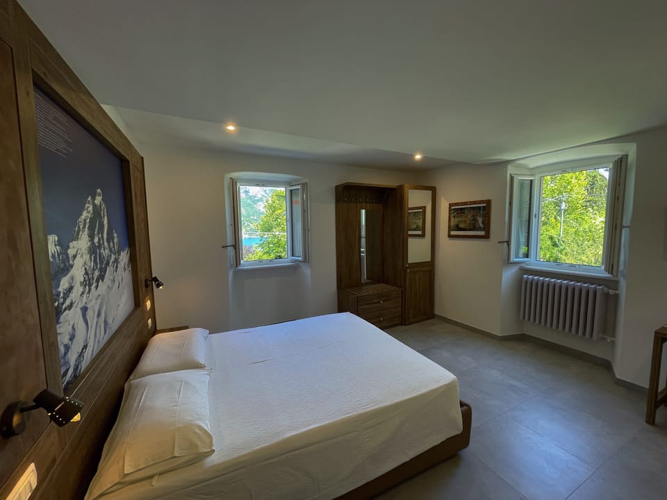 Standard Double Room, Garden View (Botticelli) | Down comforters, individually decorated, individually furnished