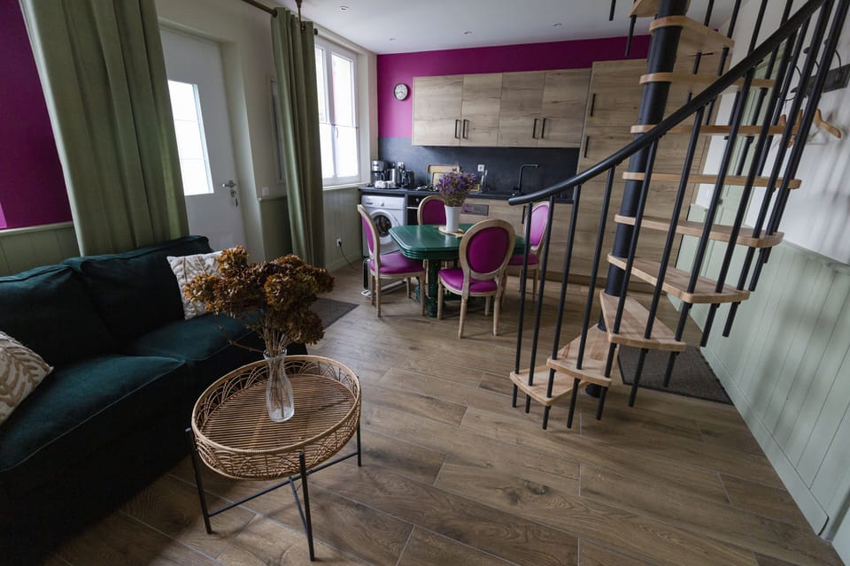 House, Ensuite | Interior