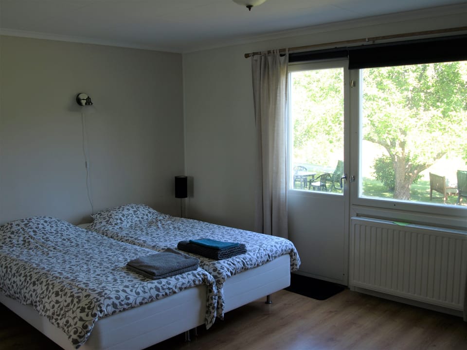 Apartment, Garden View (1) | Extra beds