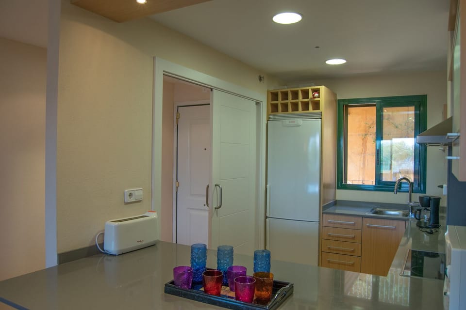 Kitchen - SA PUNTA COSTA BRAVA