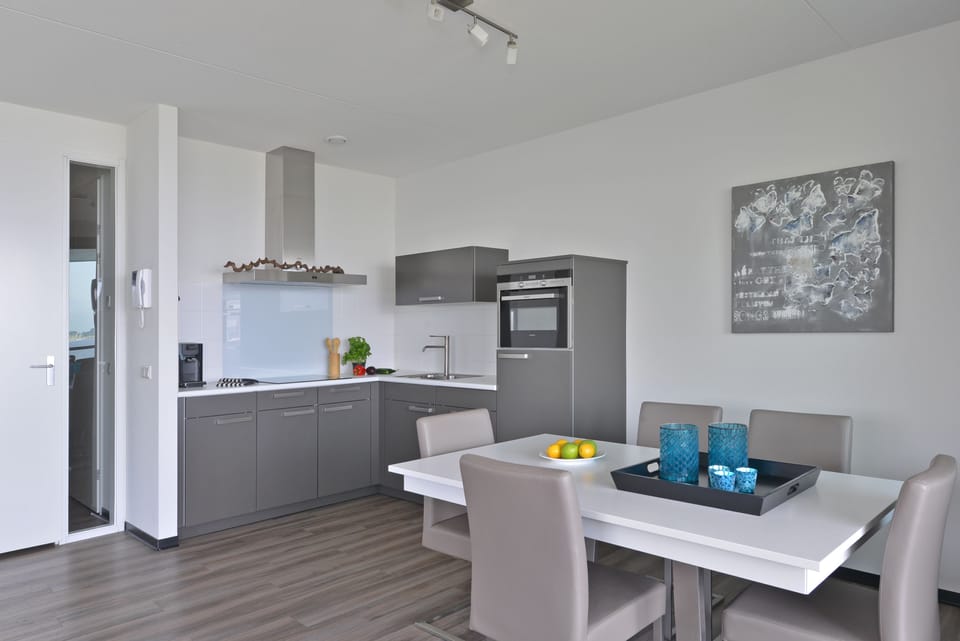 Apartment (Type I) | In-room dining