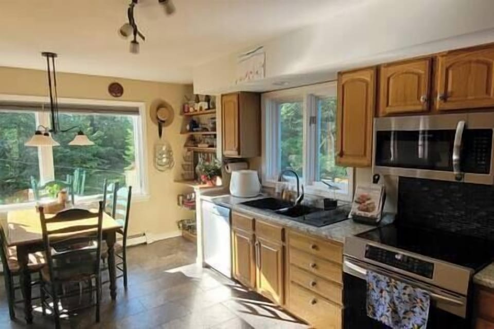 Kitchen (2)
