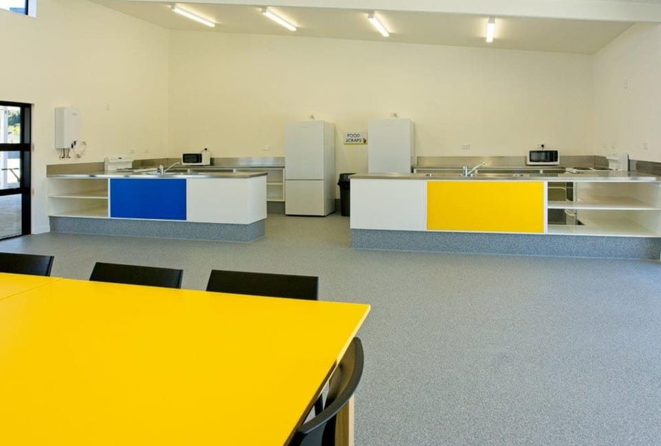 Basic Cabin | Shared kitchen facilities | Shared fridge, shared microwave, highchair, cookware/dishes/utensils