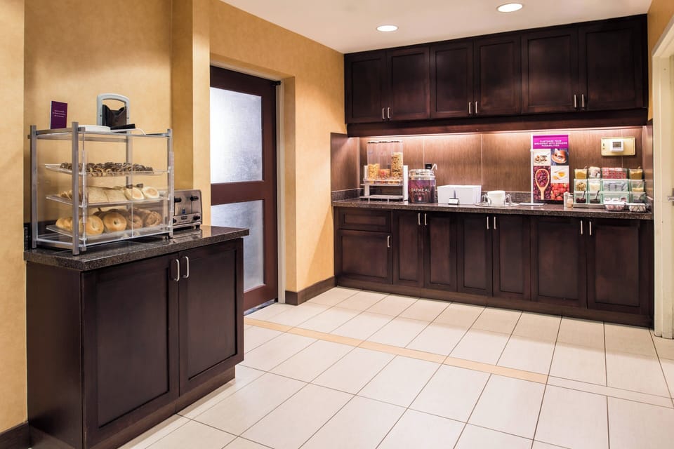Free continental breakfast