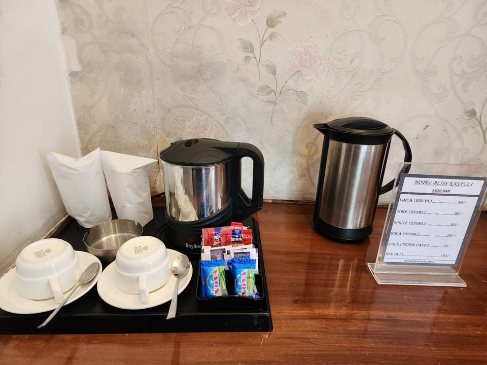 Deluxe Room, No Windows | Soundproofing, iron/ironing board, rollaway beds, free WiFi